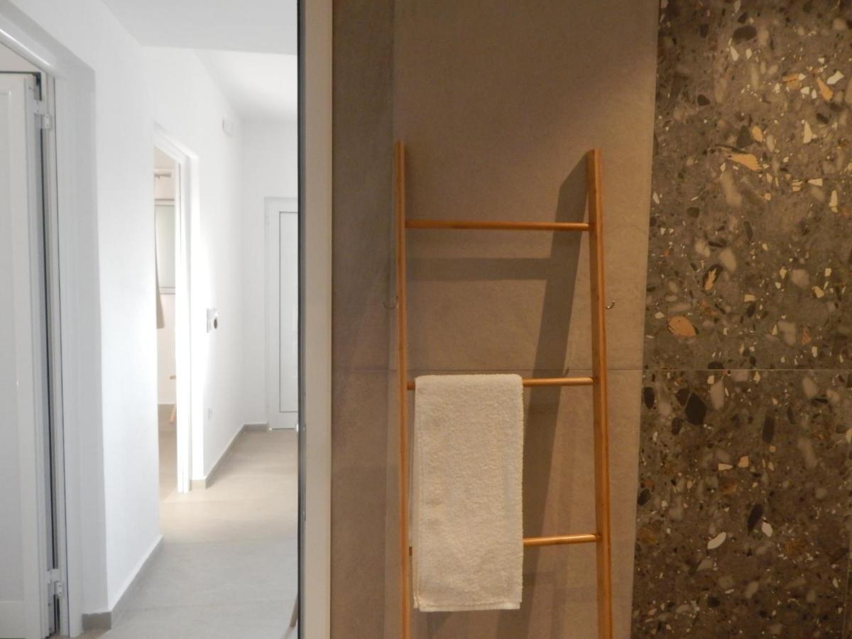 Bel Air Rooms Himare Buitenkant foto