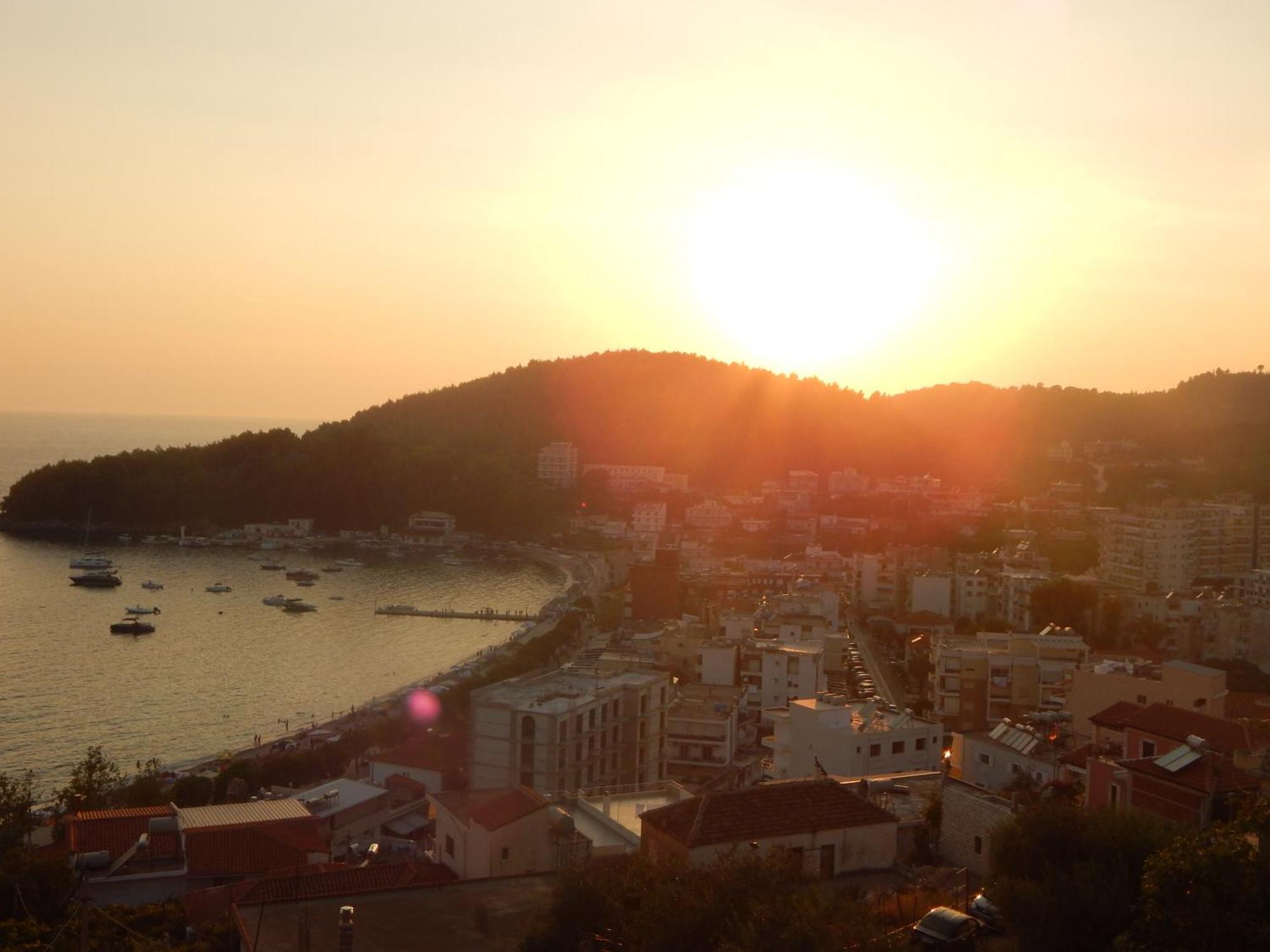Bel Air Rooms Himare Buitenkant foto
