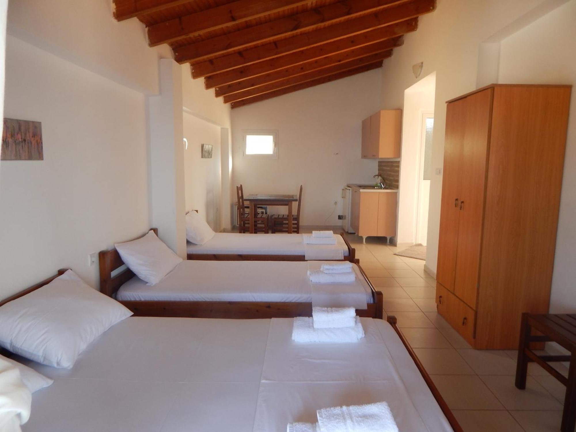 Bel Air Rooms Himare Buitenkant foto