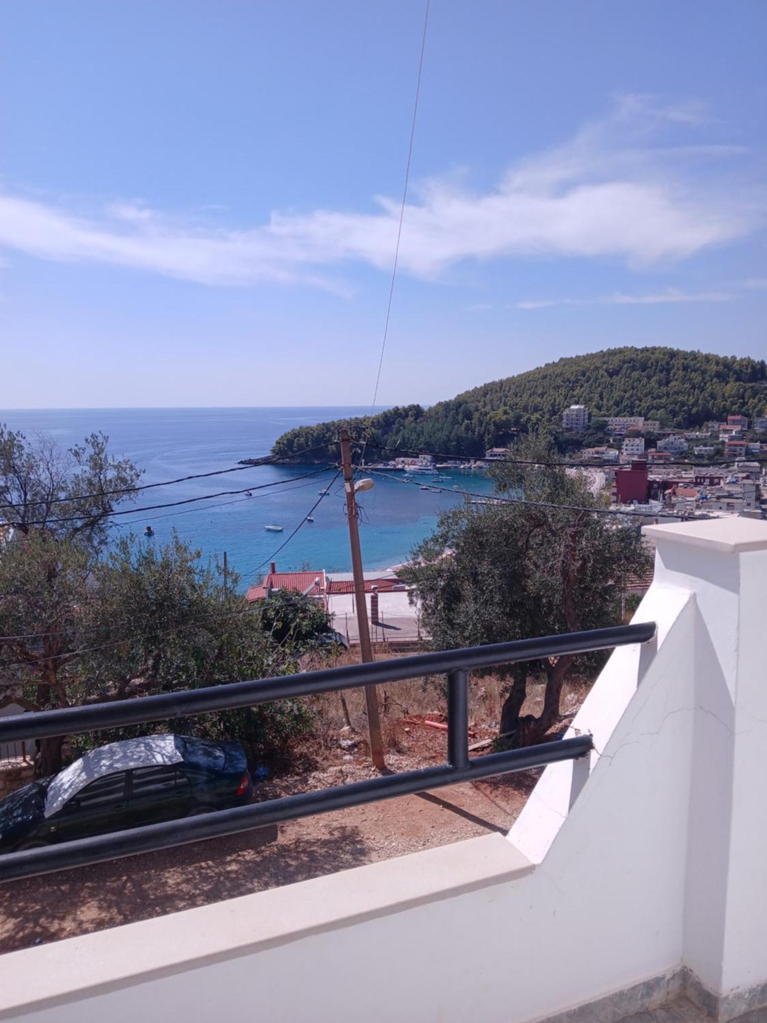 Bel Air Rooms Himare Buitenkant foto